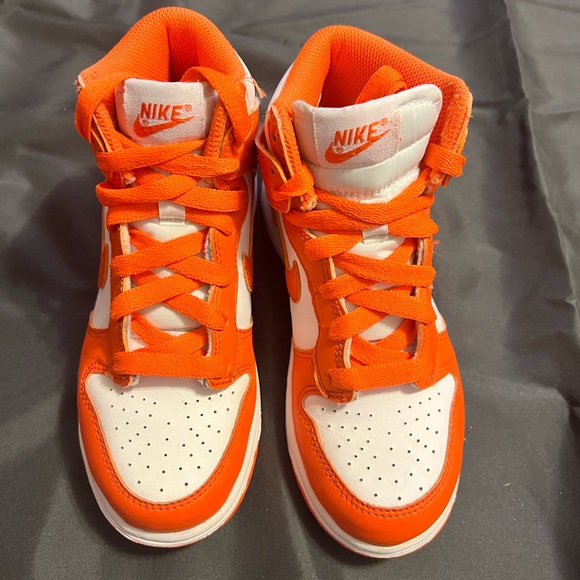 Nike Dunk High - Picture 1 of 5